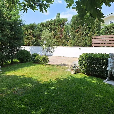 Fig Apartment